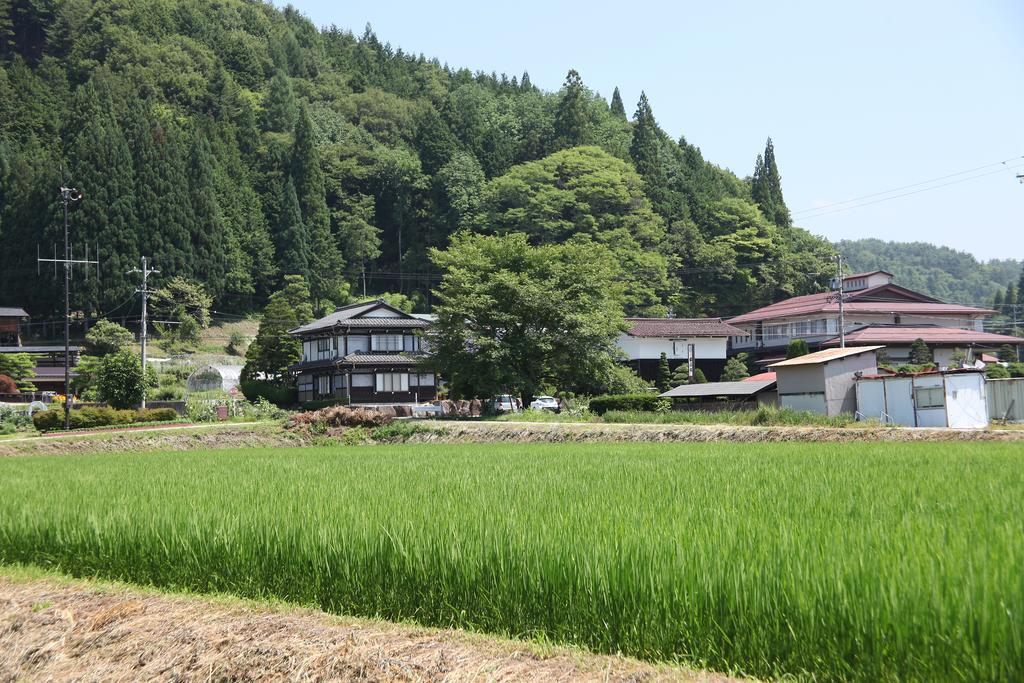 Shitanda Hotel Takayama  Eksteriør billede