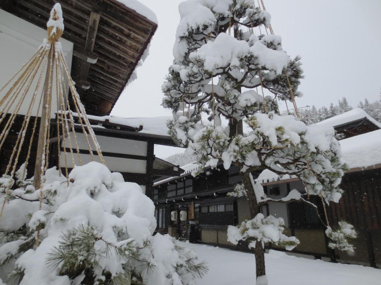 Shitanda Hotel Takayama  Eksteriør billede